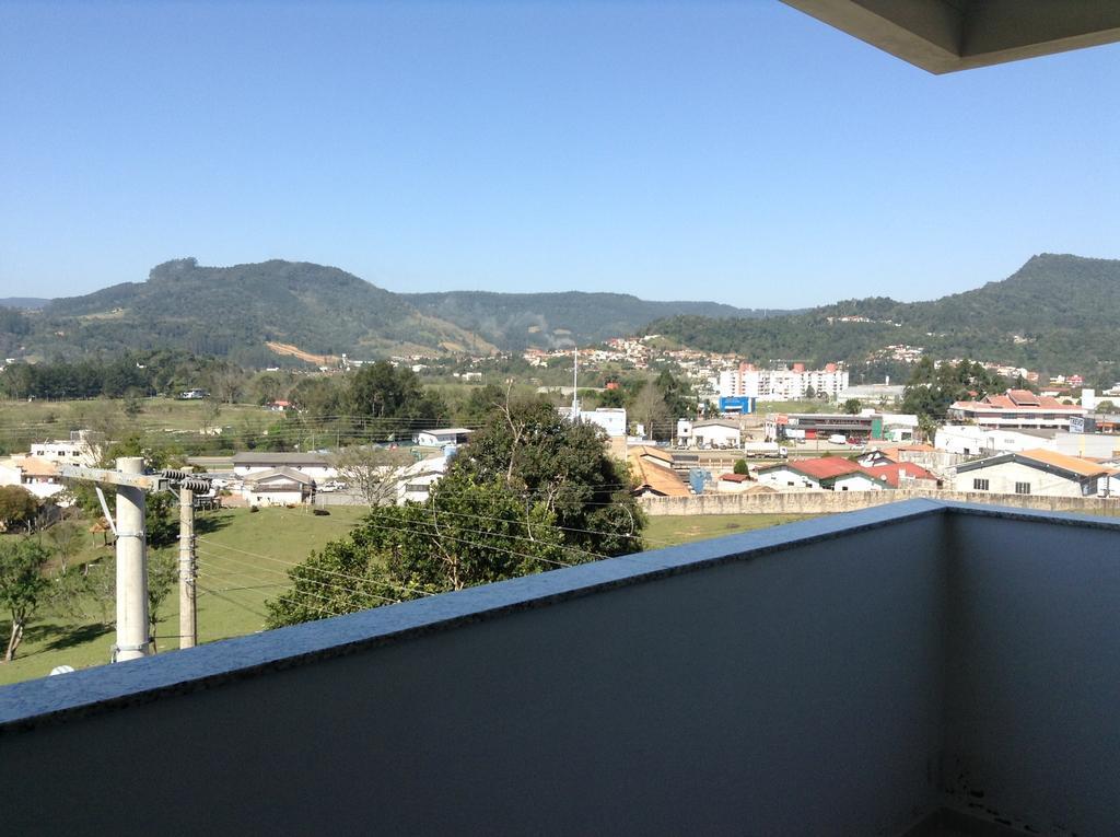 Hotel Bergozza 南河镇 外观 照片