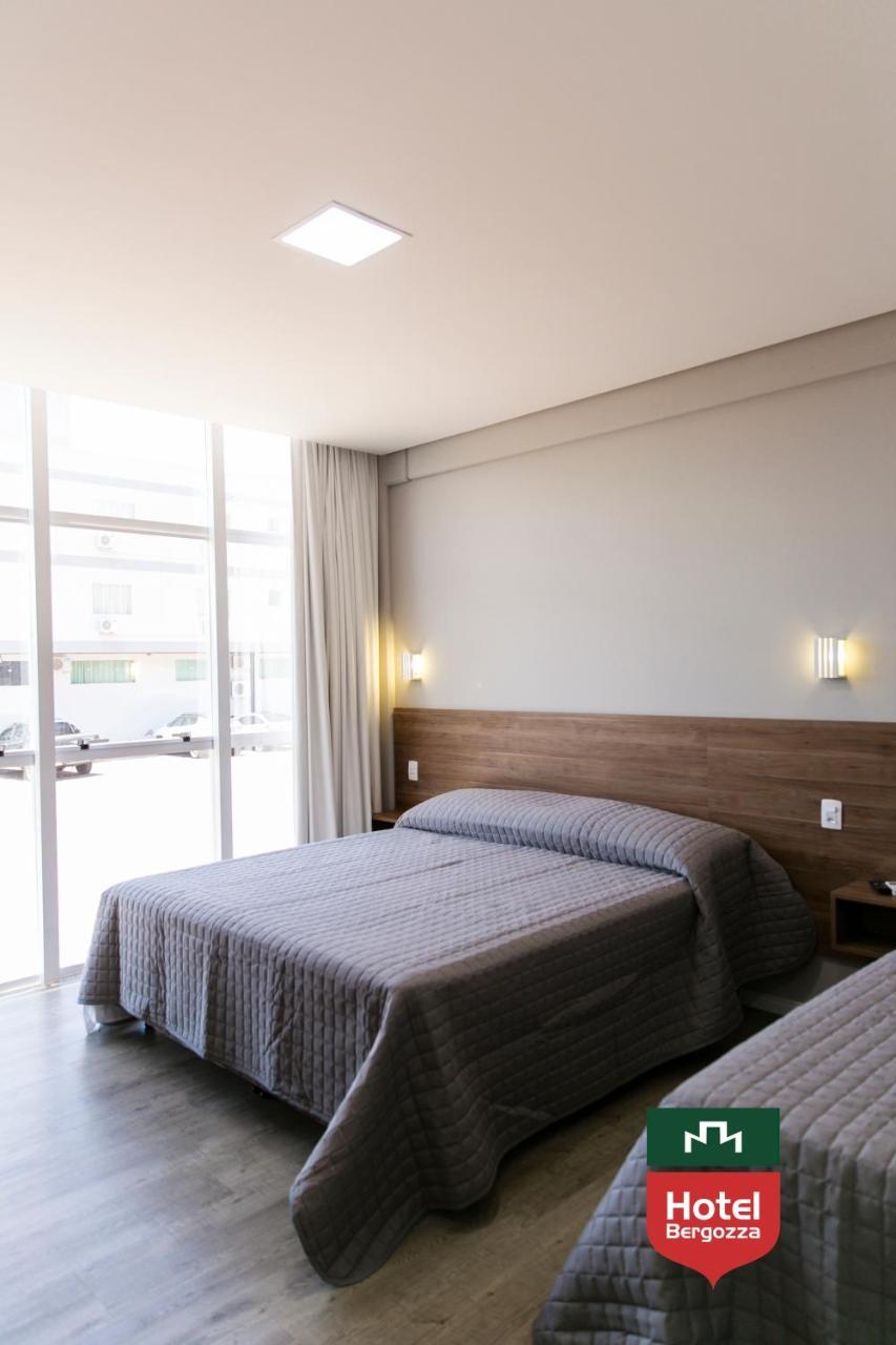 Hotel Bergozza 南河镇 外观 照片